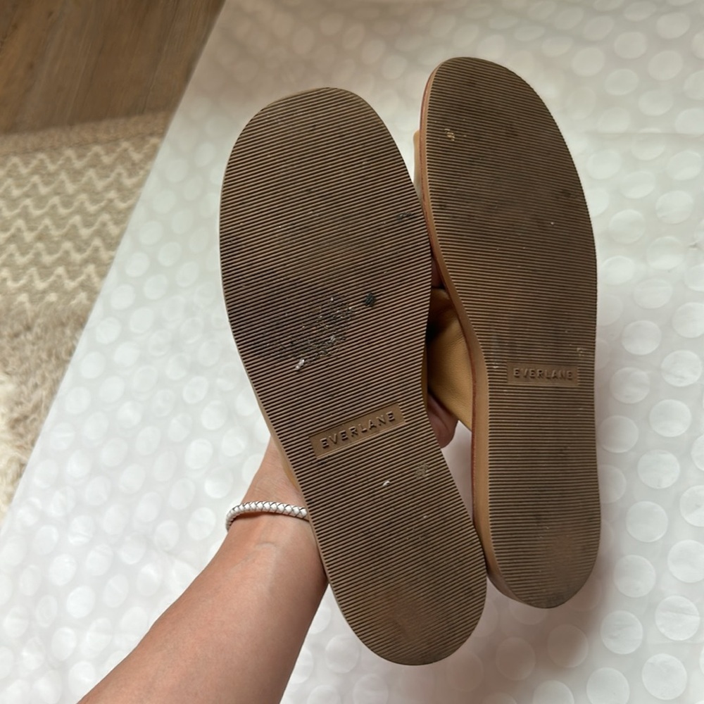 🎗️ Everlane  🎗️ The Day Crossover Sandal LIGHT TAUPE 7.5 - Picture 8 of 11